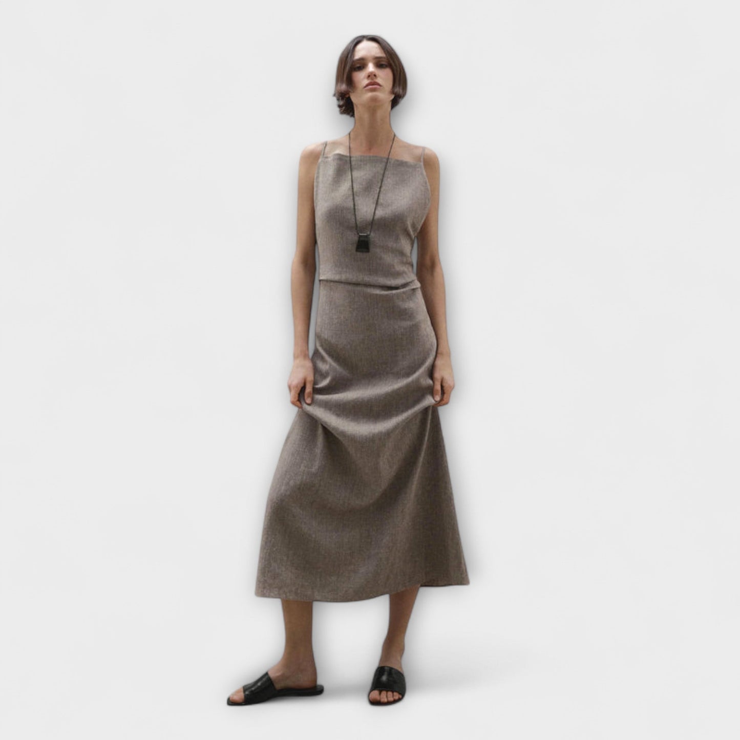 Clara - Flowing Maxi Dress in a Linen Blend