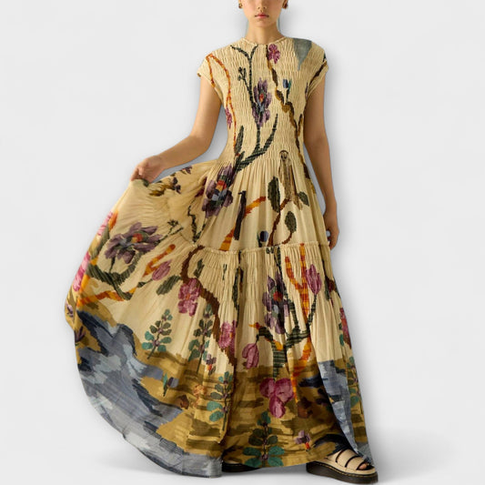 Amanda - Maxi Dress with Pleated Print Pattern