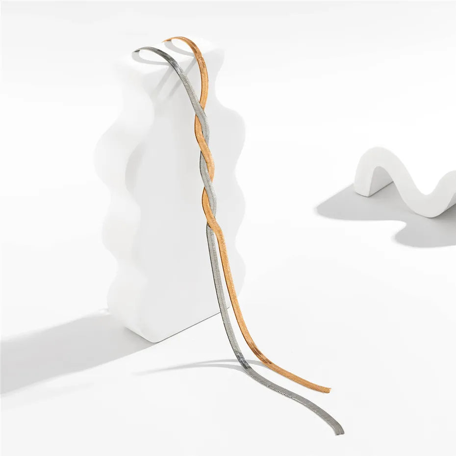 Stylish Long Necklace with Adjustable Snake Design