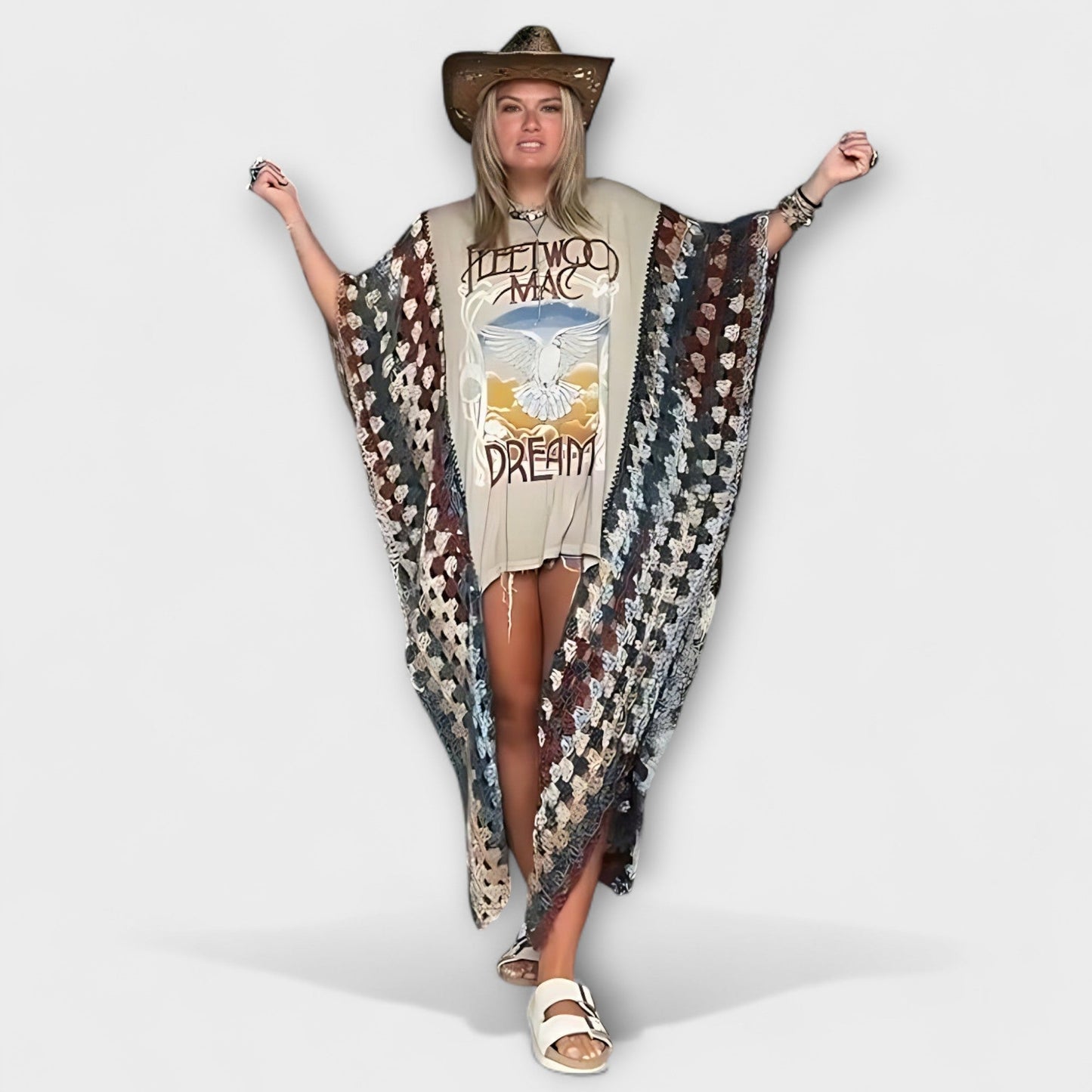 Molly - Cardina Crochet Tee