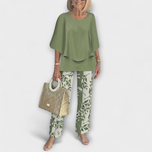 Rosamund - Contemporary Set with Cozy Blouse and Pants