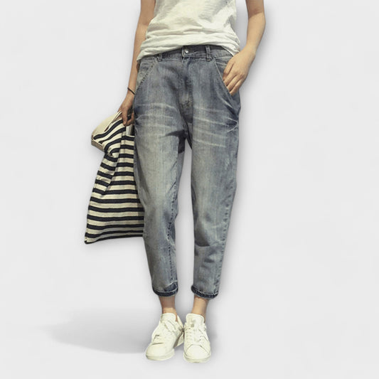 Charlotte - Chic and Distinctive Pants