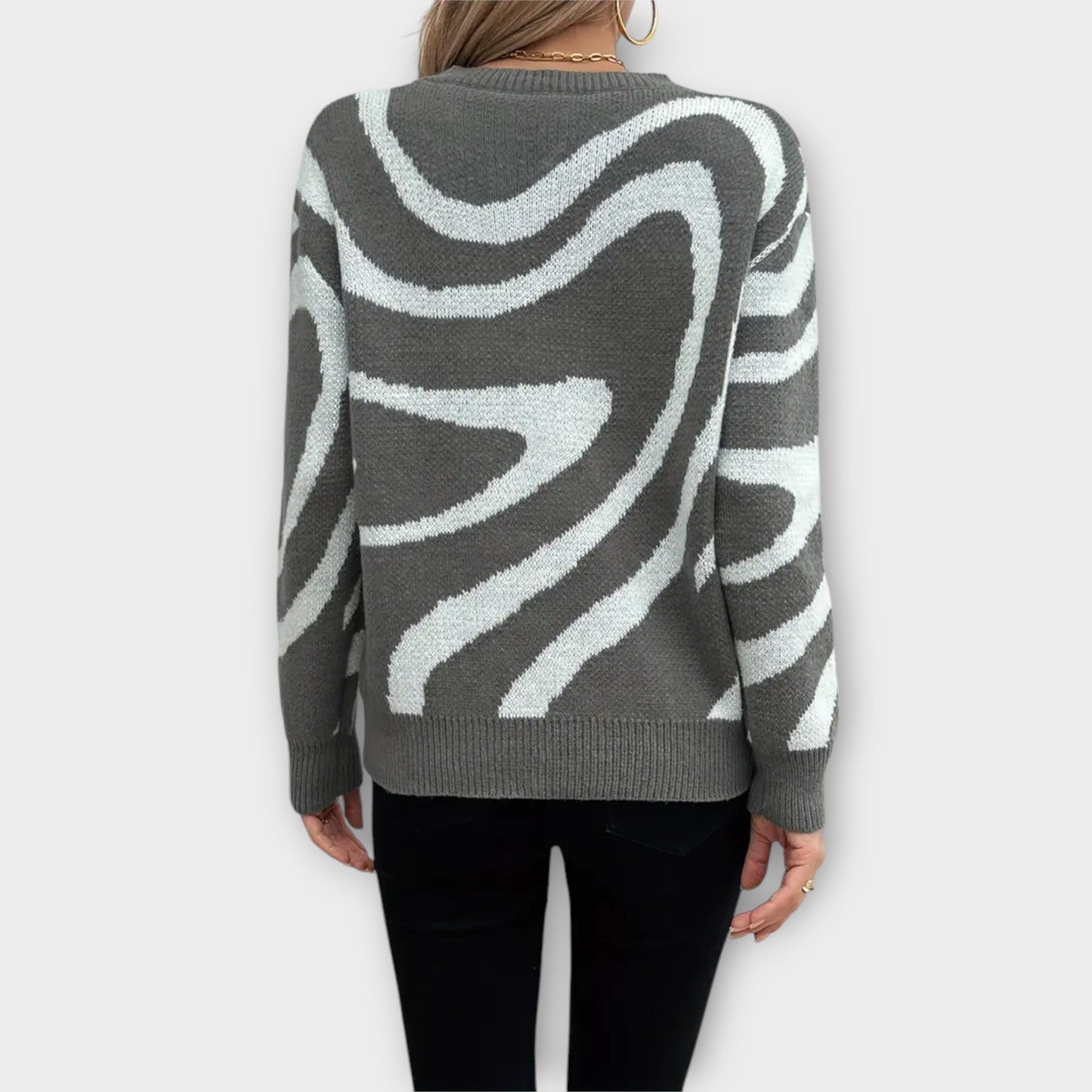 Larissa - Comfortable Knit Sweater