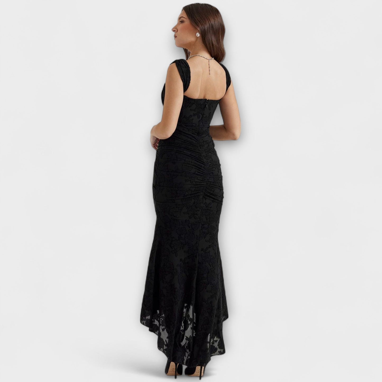Renske - Elegant Long Dress with Refined Corset