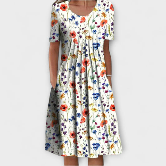 Emelie – Chic Shift Dress with Tummy Control