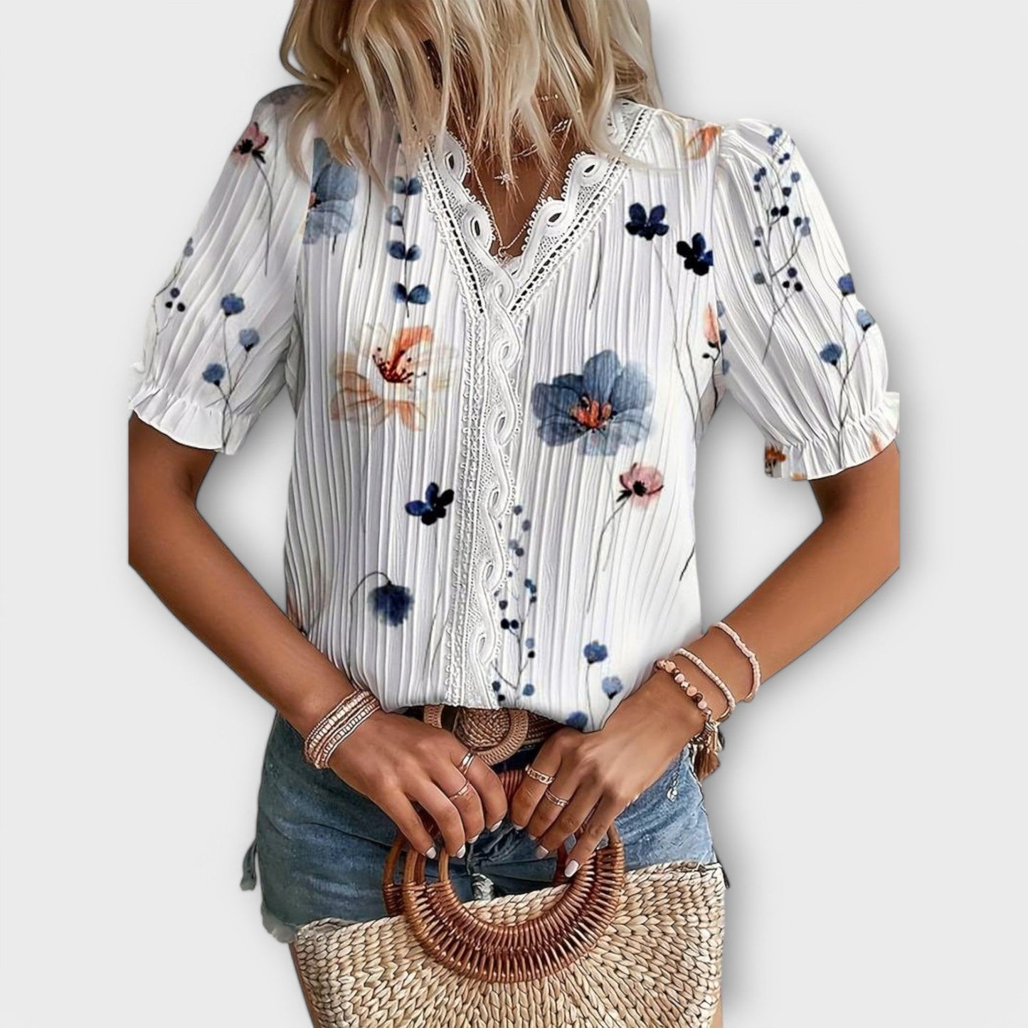 Emily - Stylish V-Neck Blouse