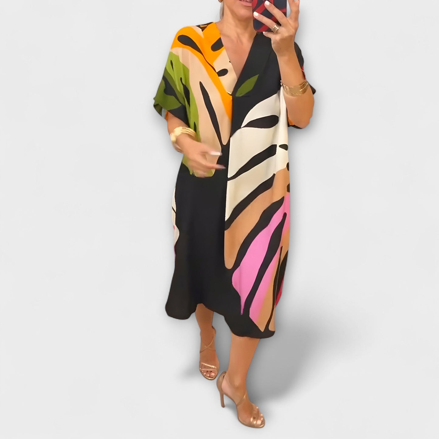 Roos - Casual Dress with Vibrant Leaf Print