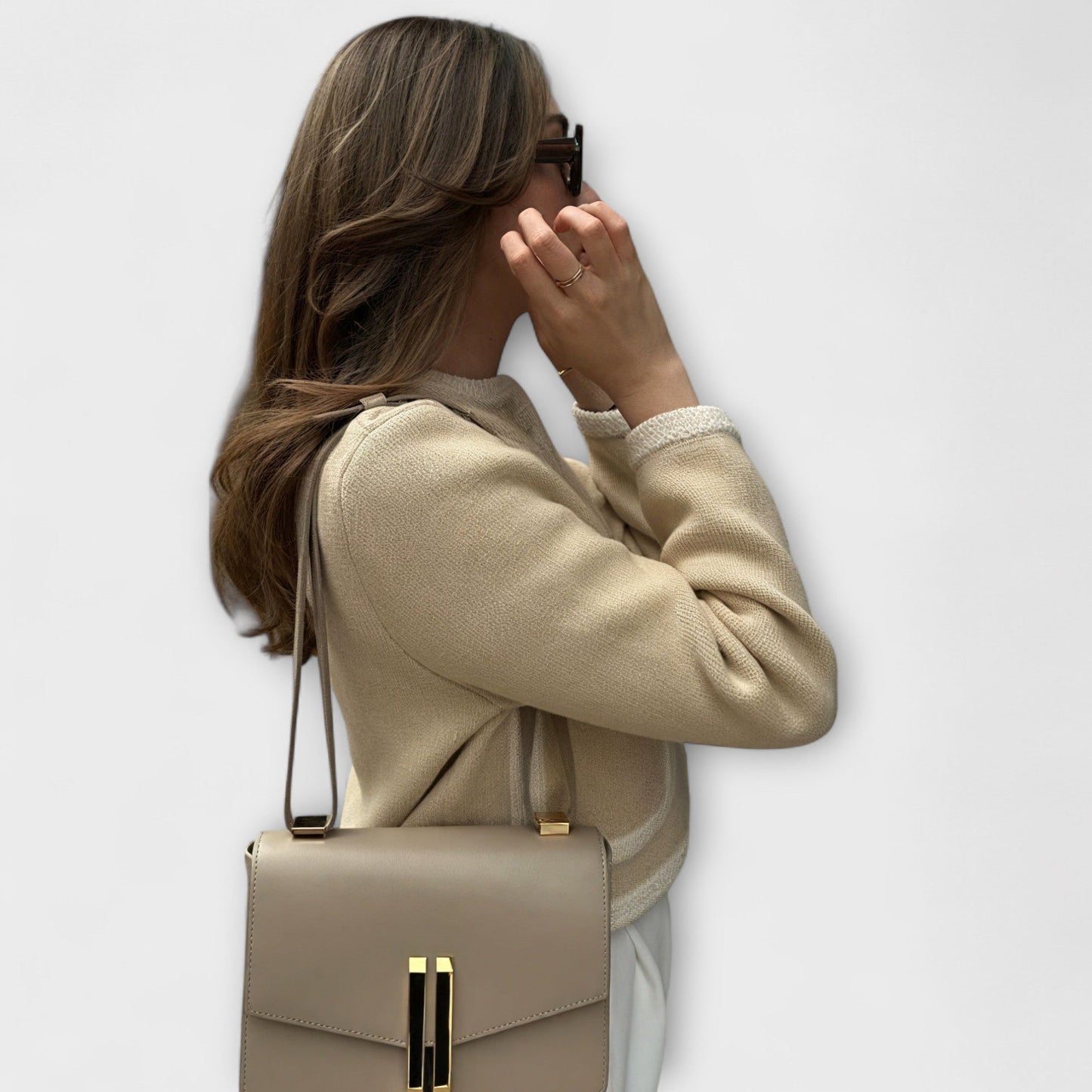 Classic Cardigan with Stylish Pockets