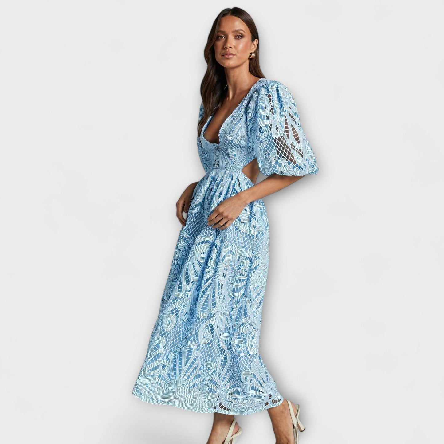 Chic Dress with Subtle Details