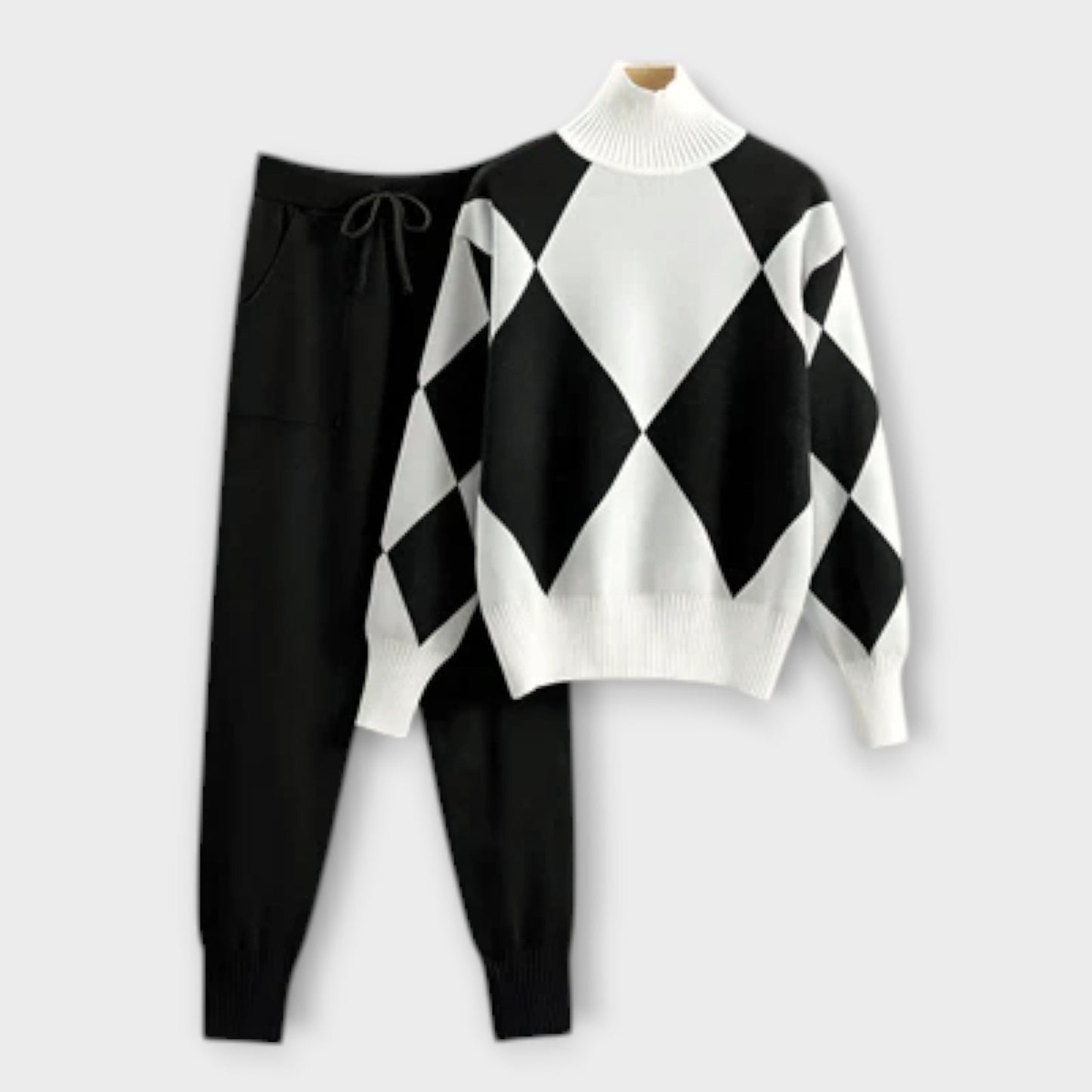 Laura - Stylish Two-Piece Set