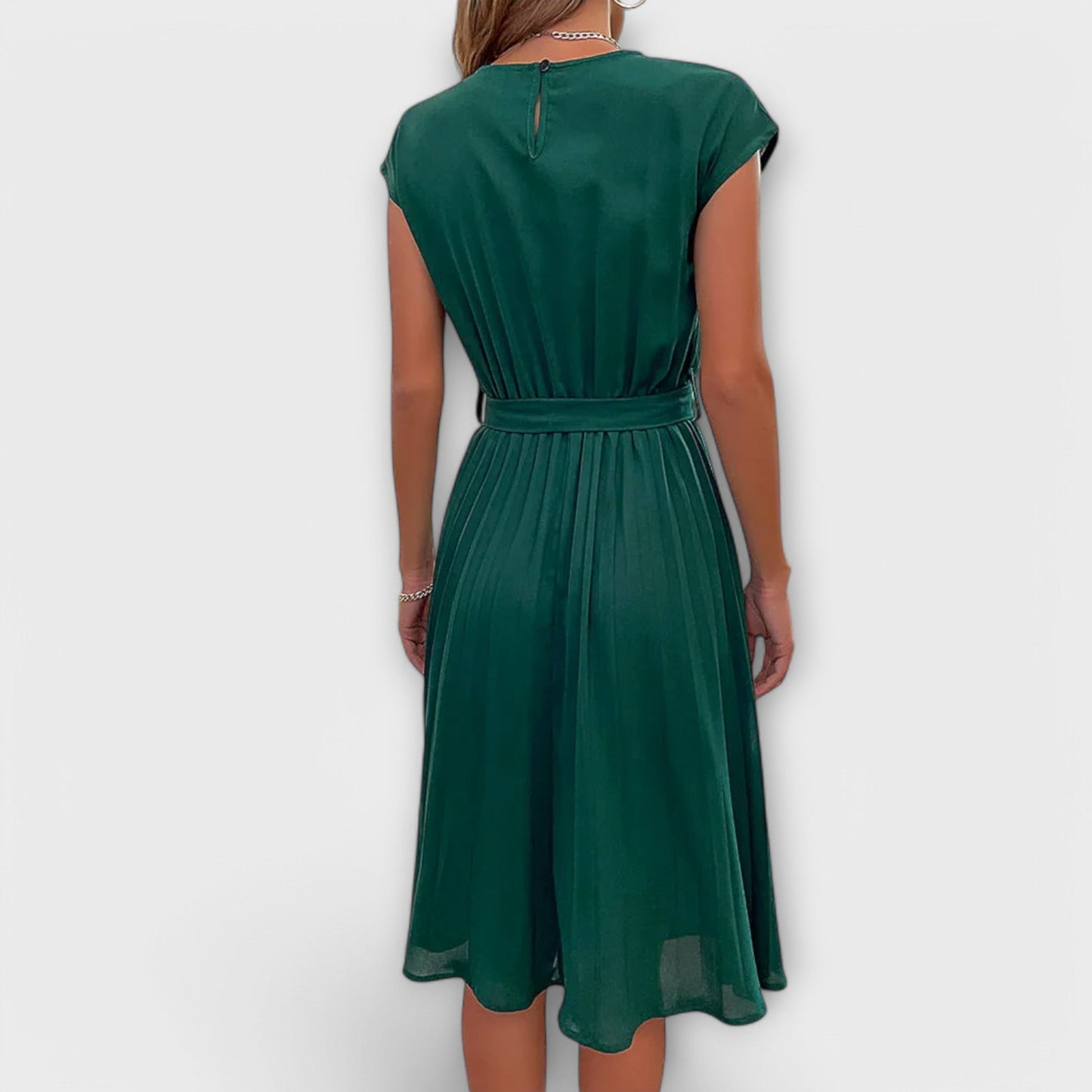 Claire - Casual Midi Dress with Short Sleeves and Pleats