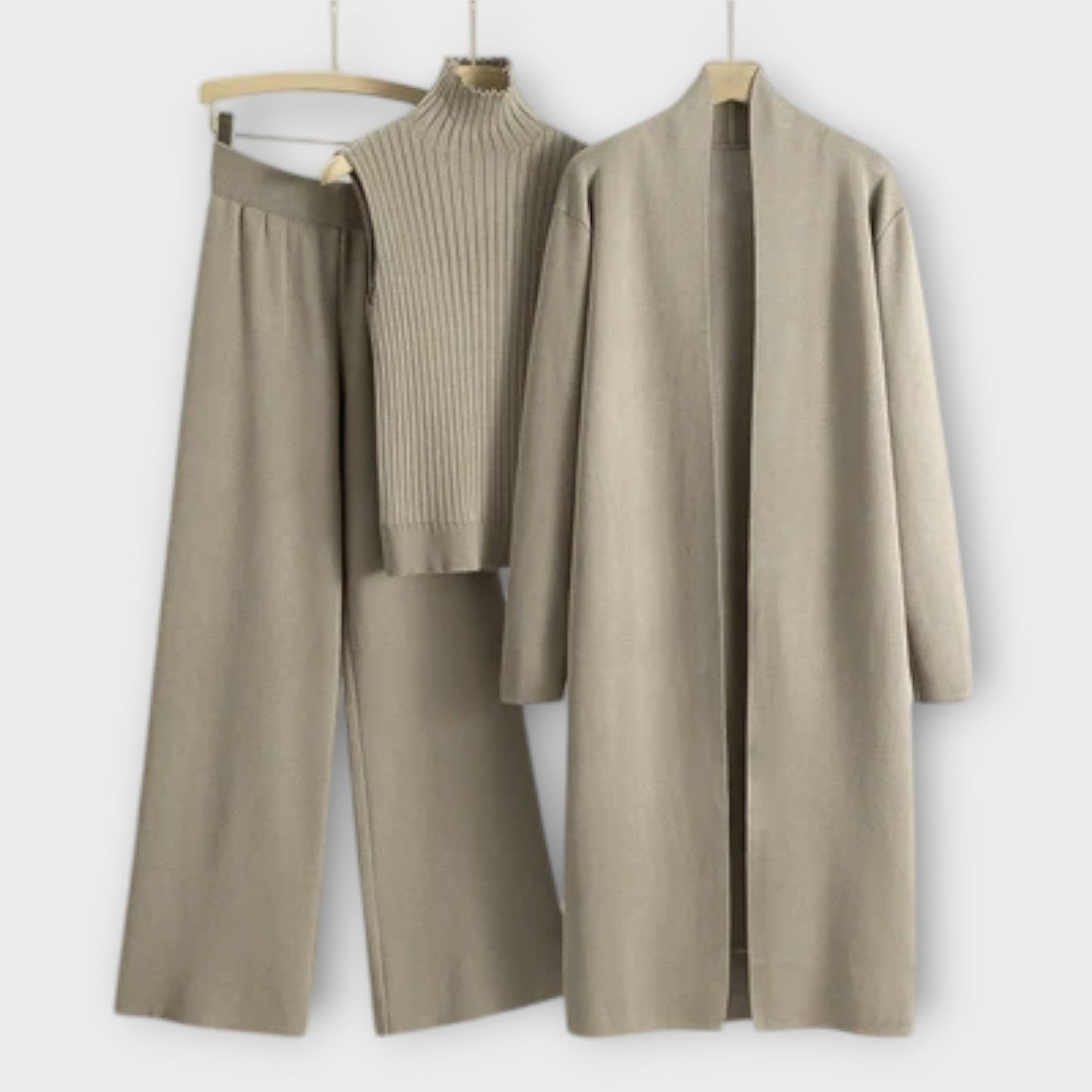 Isabella Three-Piece Set