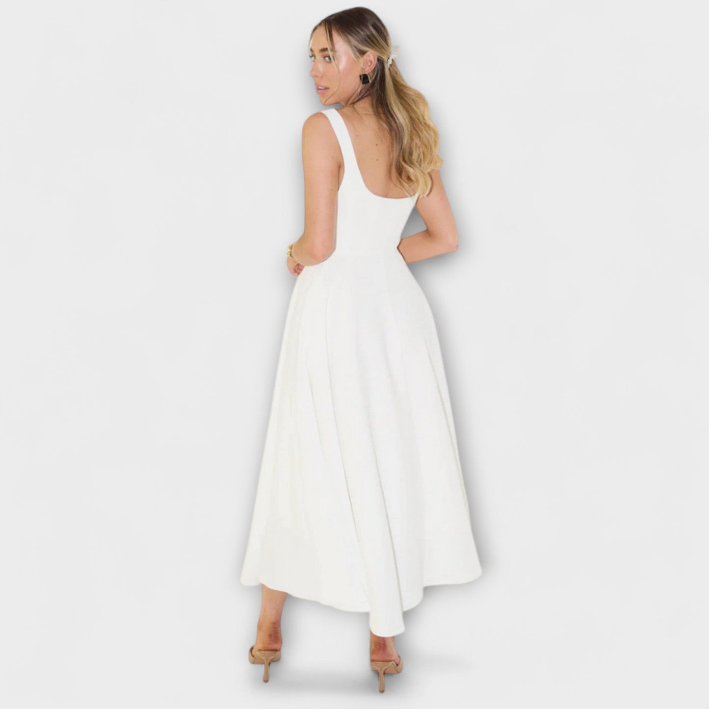 Scarlett - Elegant Evening Gown