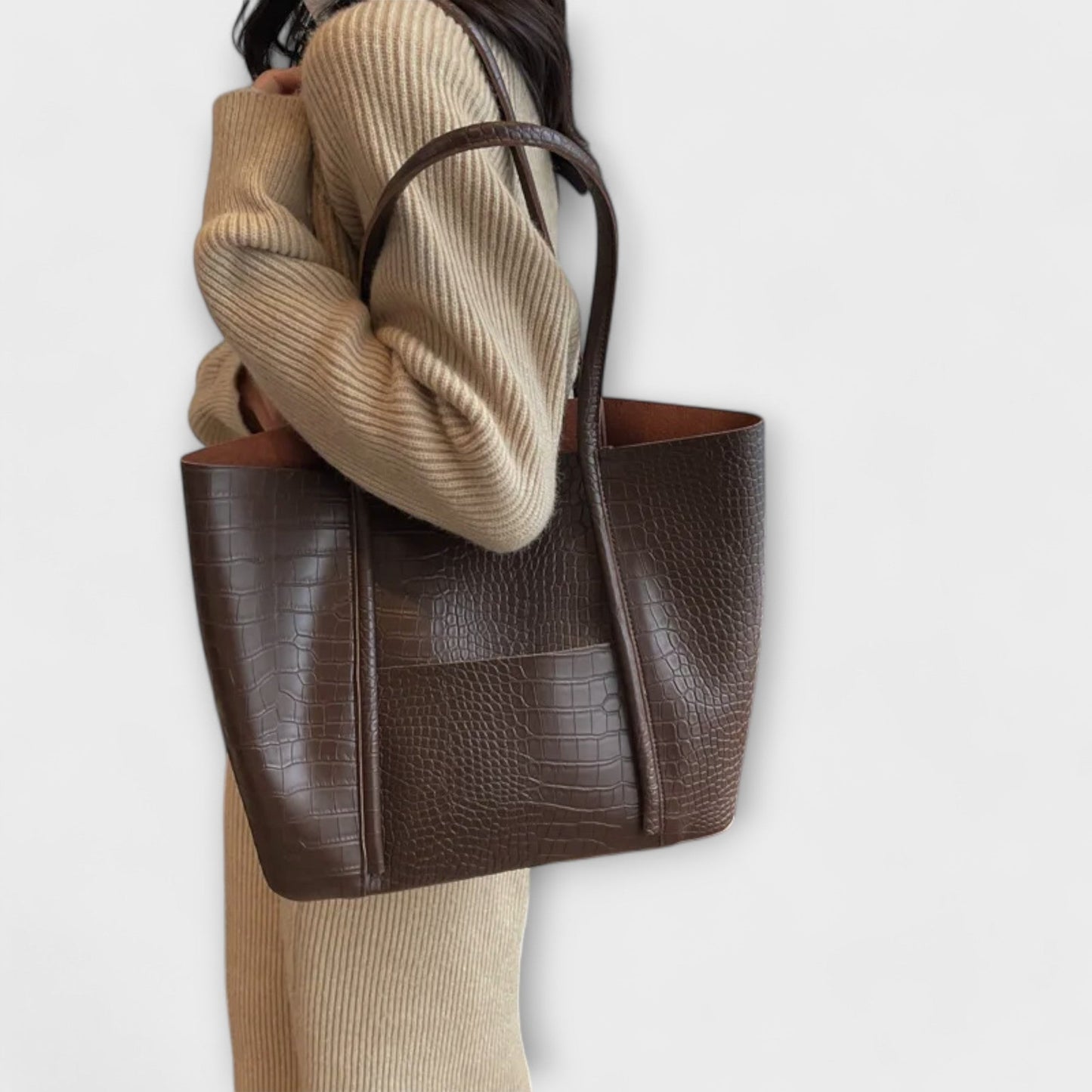 Lora Vintage Shoulder Bag