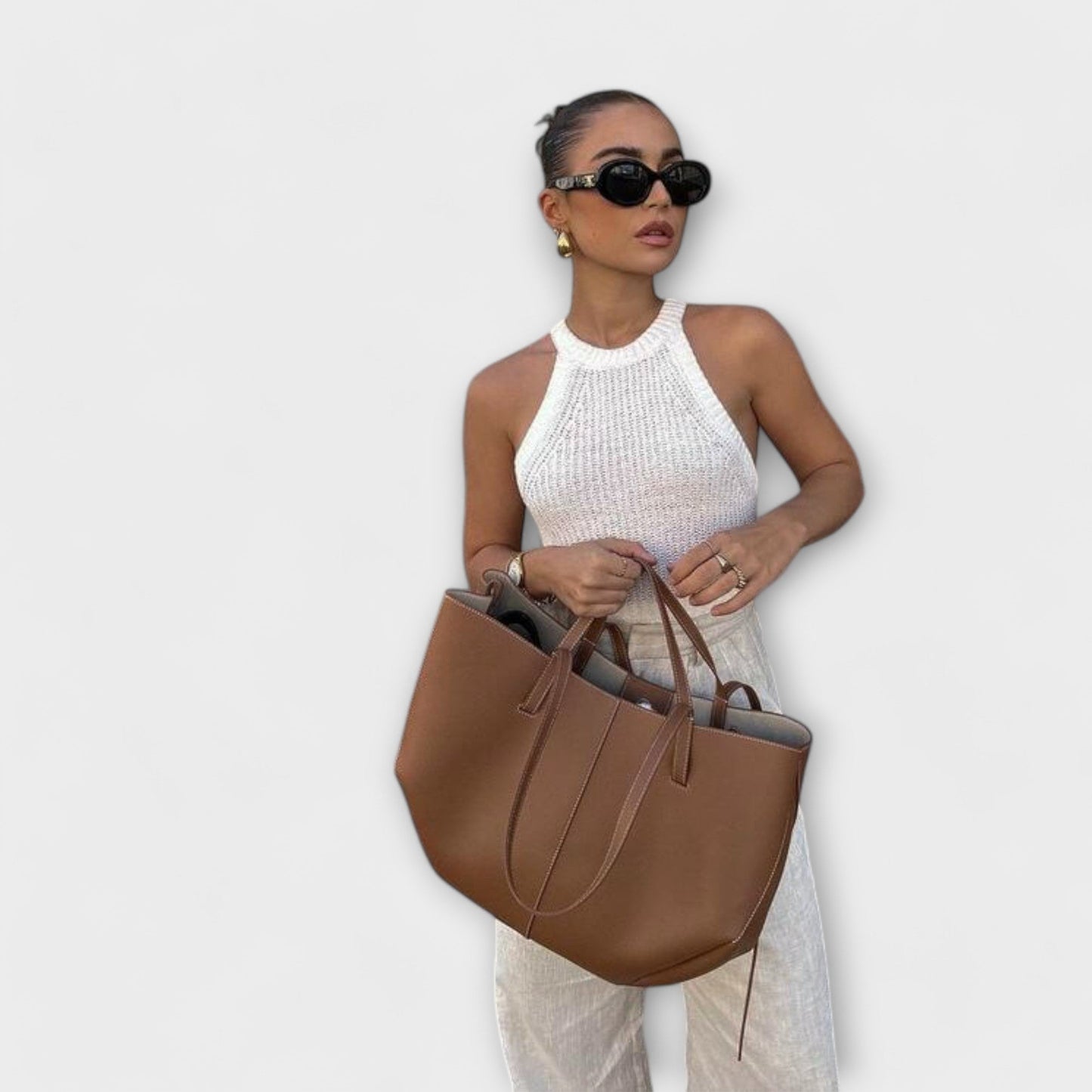 Lora – Vintage Tote Bag