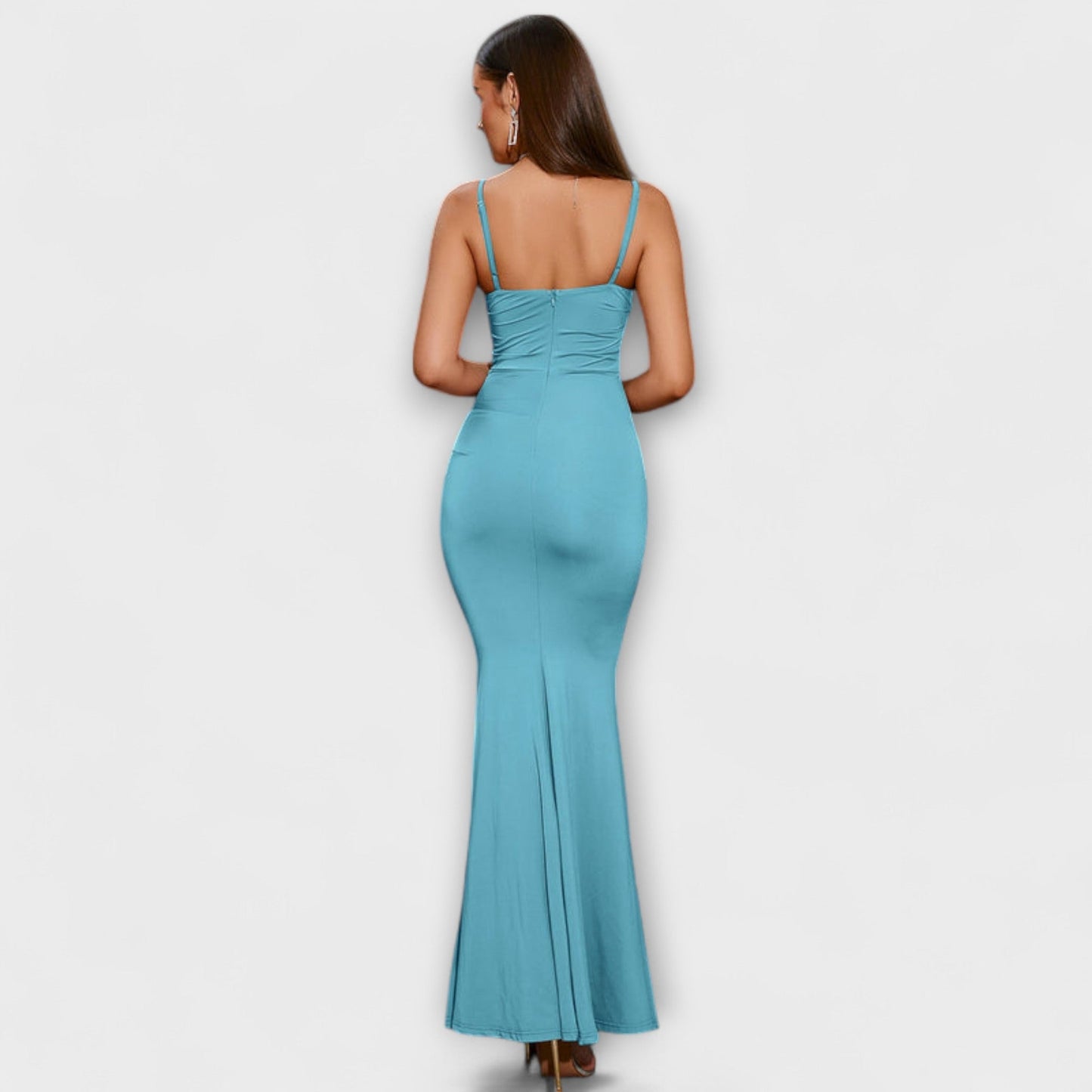 Callie - Elegant Ruffled Dress