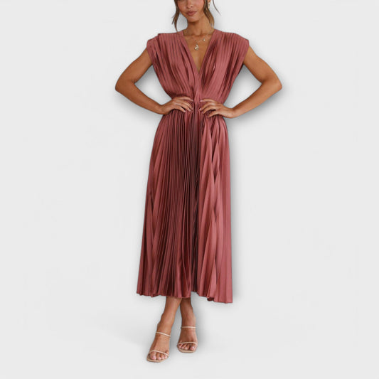 Maria - Chic Pleated Dress