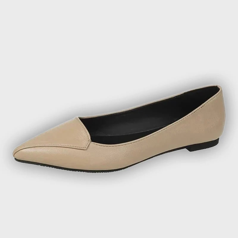 Ebba – Women’s Loafers with Pointed Toe – Sleek Low-Profile Fit – Minimalist Polished Design
