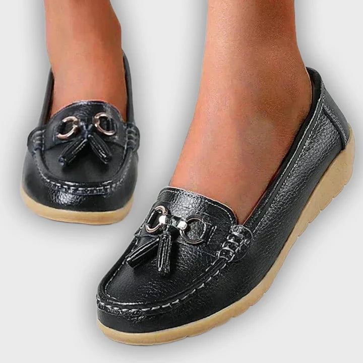 Ingrid – Women’s Leather Moccasins – Cushioned Sole – Tassel Detail