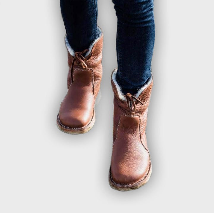 Lesli – Women’s Leather Lace-Up Ankle Boots with 2-Inch Heel