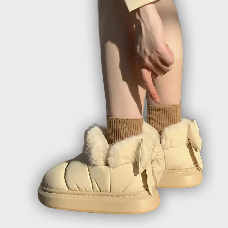 Lysandra – Women’s Bow Detail Boots – Fur Lined & Thick Sole