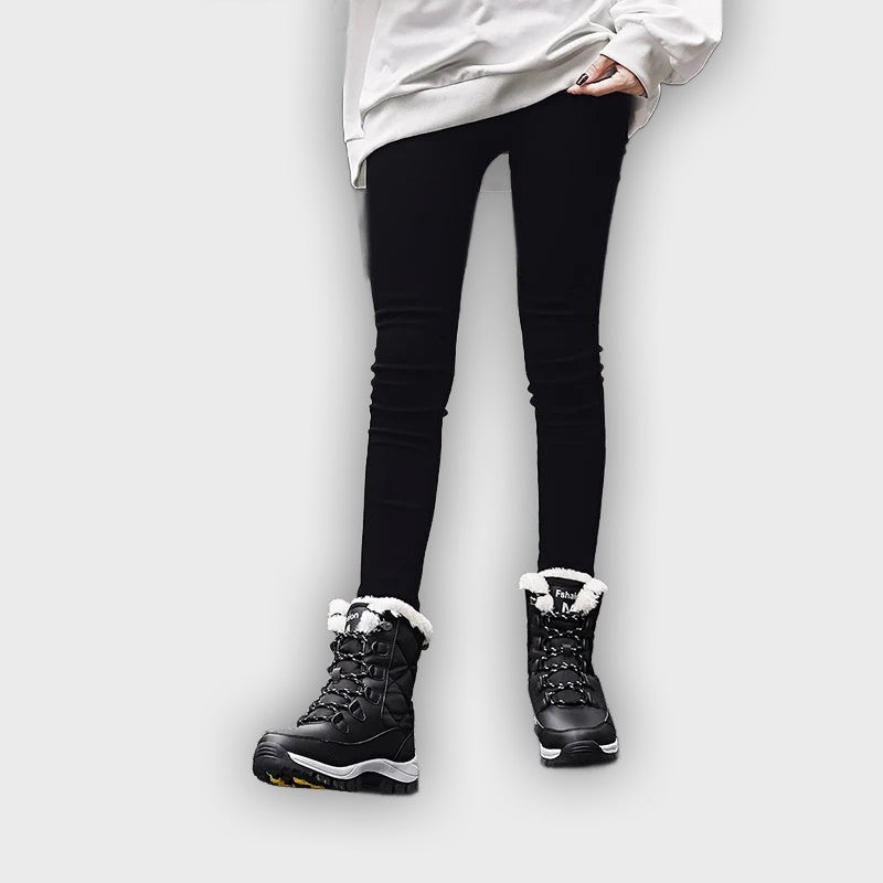 Talia – Women’s Cozy Outdoor Lace-Up Boots with Warm Lining