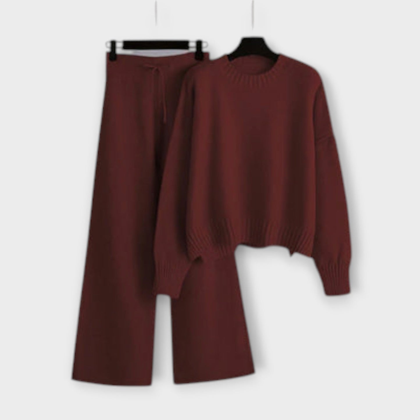 Stella - Casual Knit Outfit