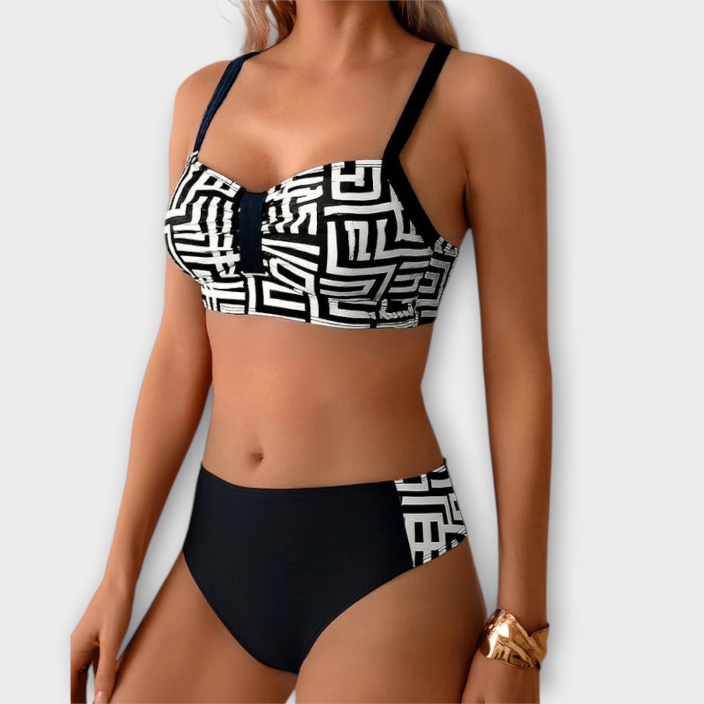 Claire - Stylish Two-Piece Patterned Bikini