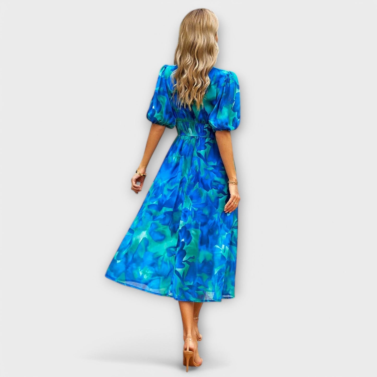 Mathilda - Chic Midi Dress