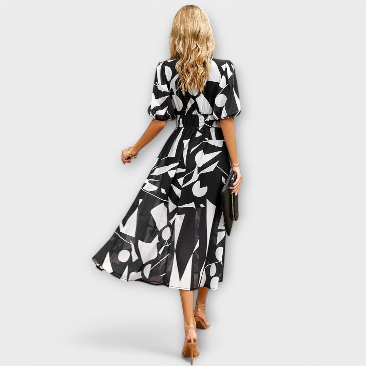 Mathilda - Chic Midi Dress