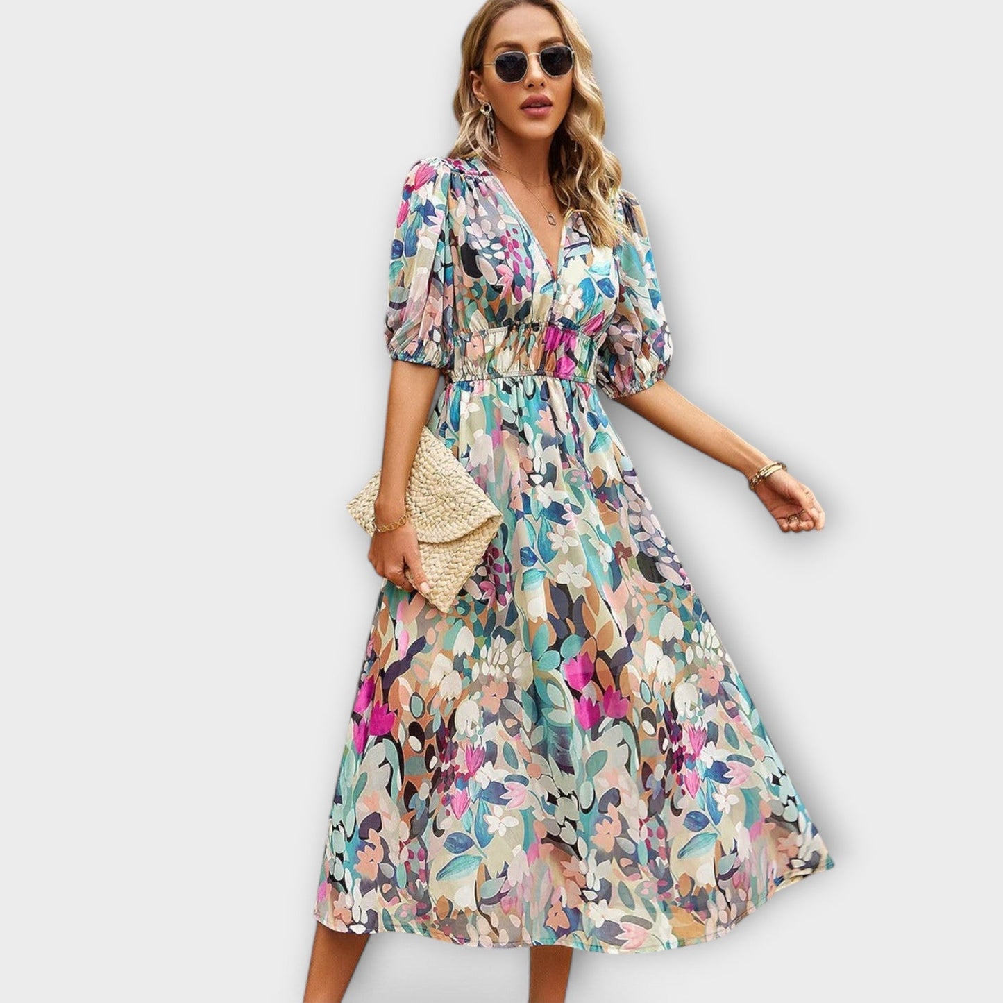 Mathilda - Chic Midi Dress