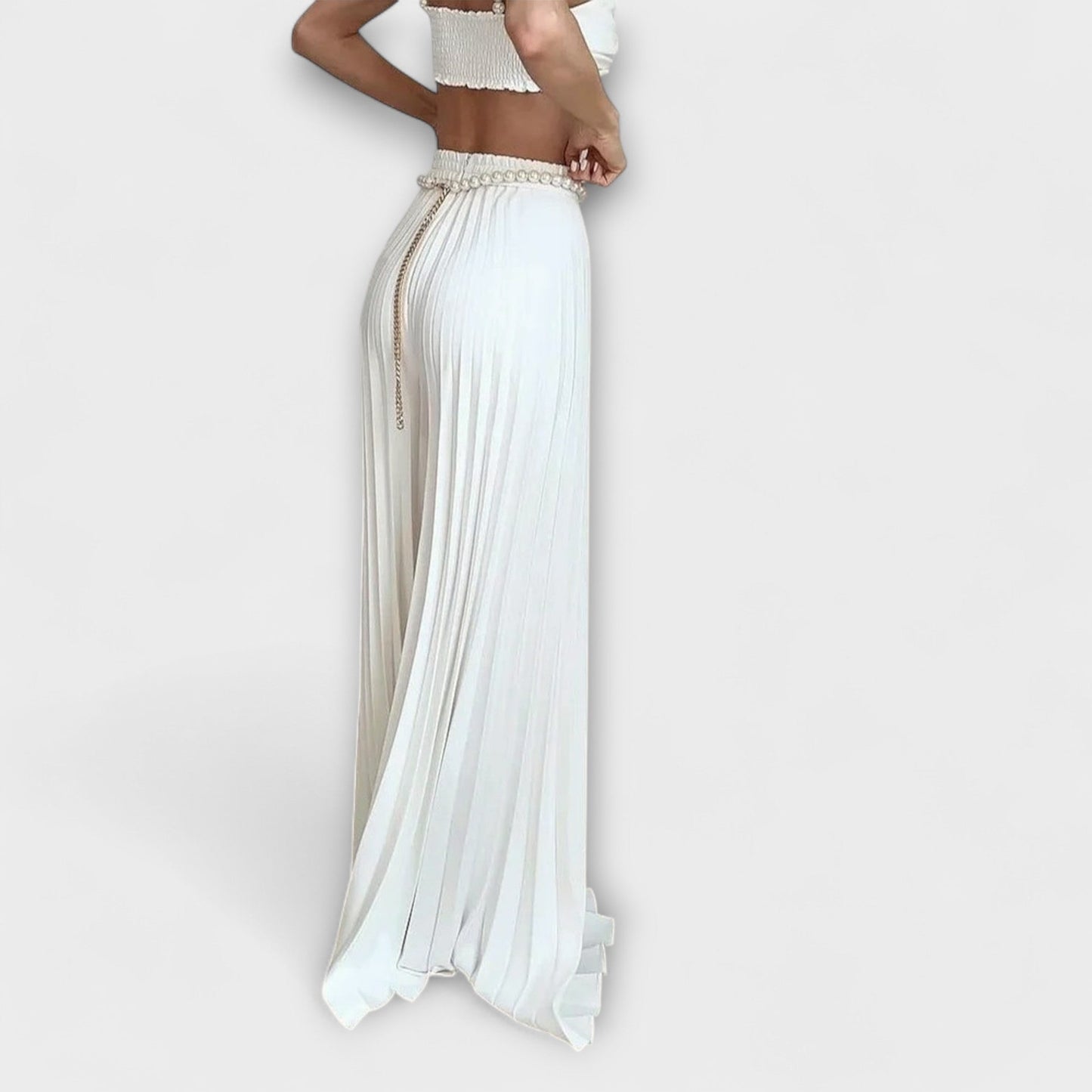 Evangeline - White Pleated Blouse with Wide-Leg Pants and Cardigan