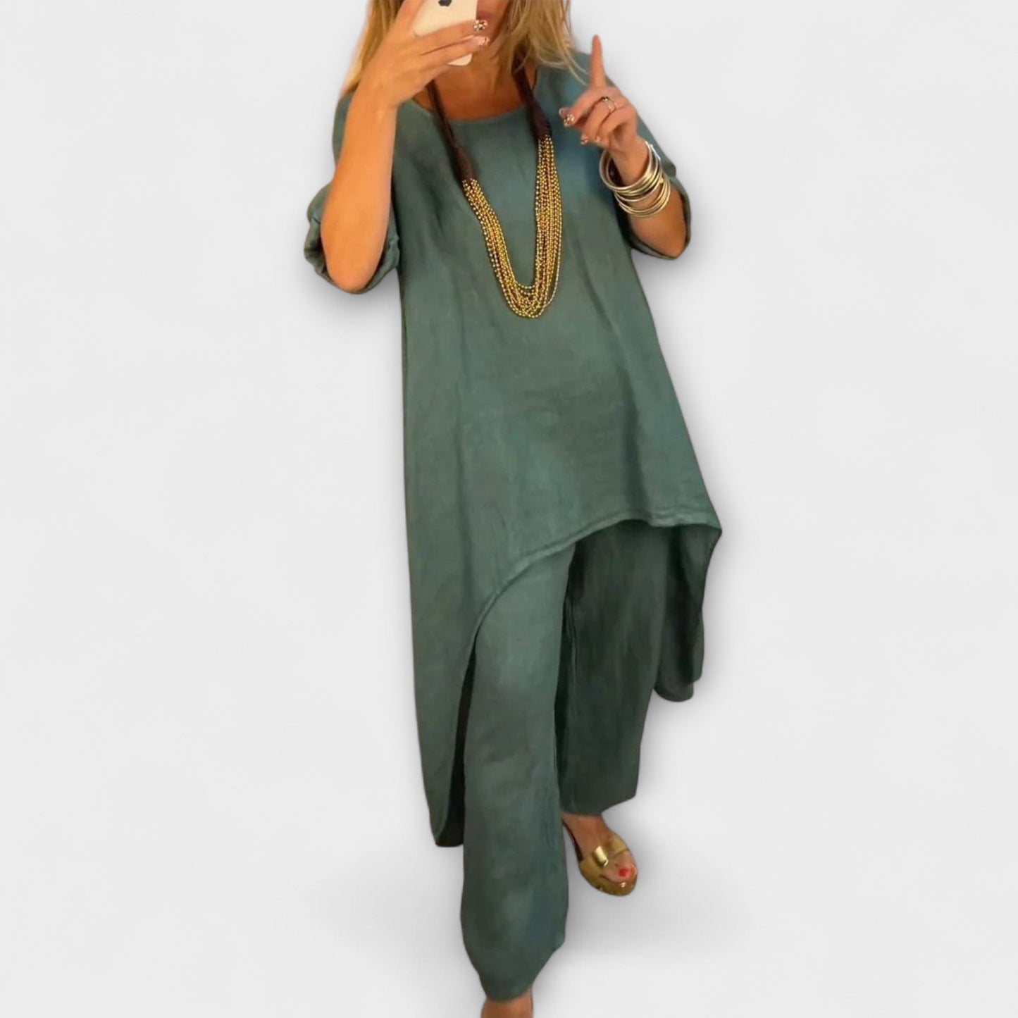 Tabea - Linen Suit with Round Neck