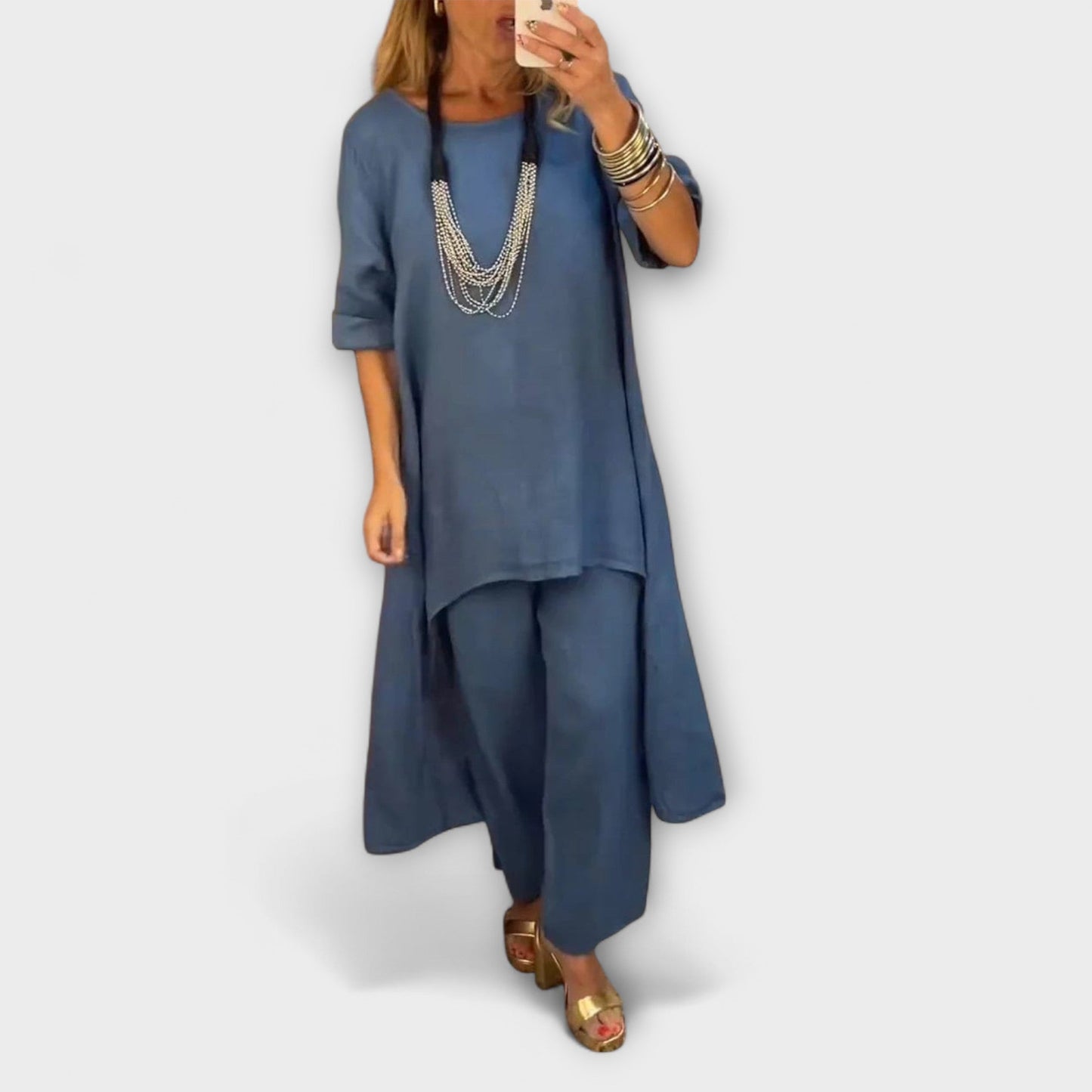Tabea - Linen Suit with Round Neck
