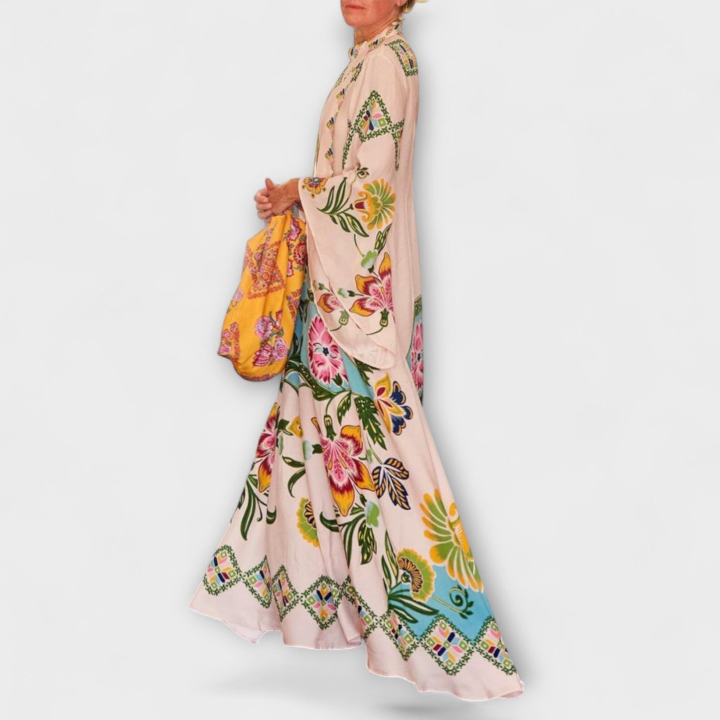 Lisa - Elegant Floral Print Maxi Dress with Flowing Design