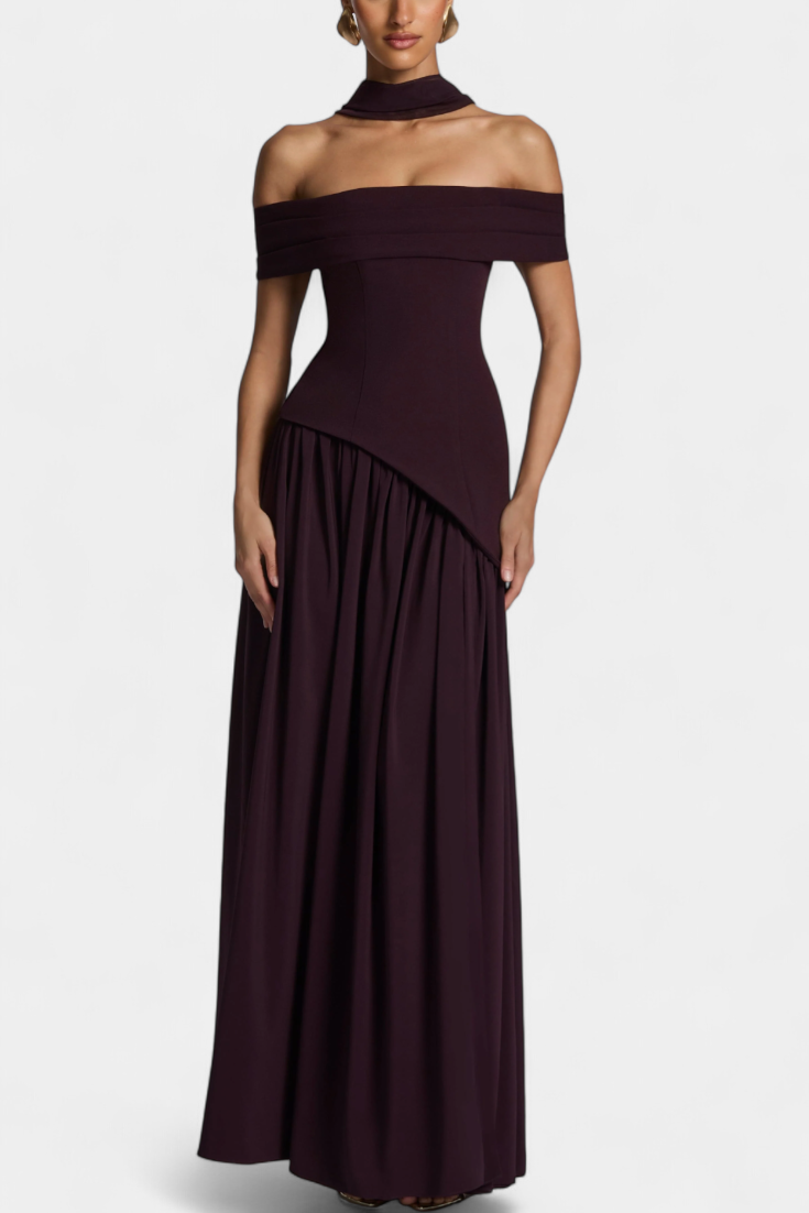 Maxi Pilgrim Dress with Off-Shoulder Sleeves Made of Chiffon with a Side Slit