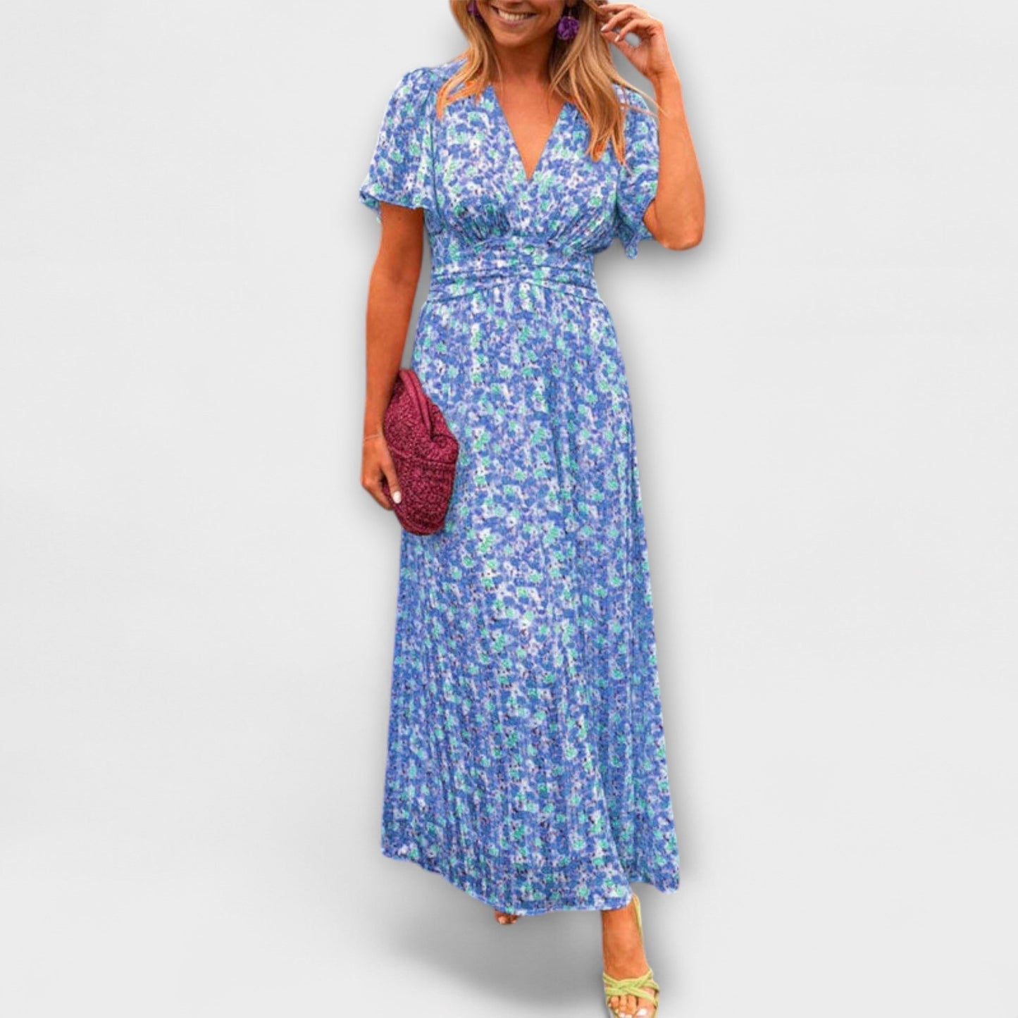 Elsie - Timeless V-Neck Dress