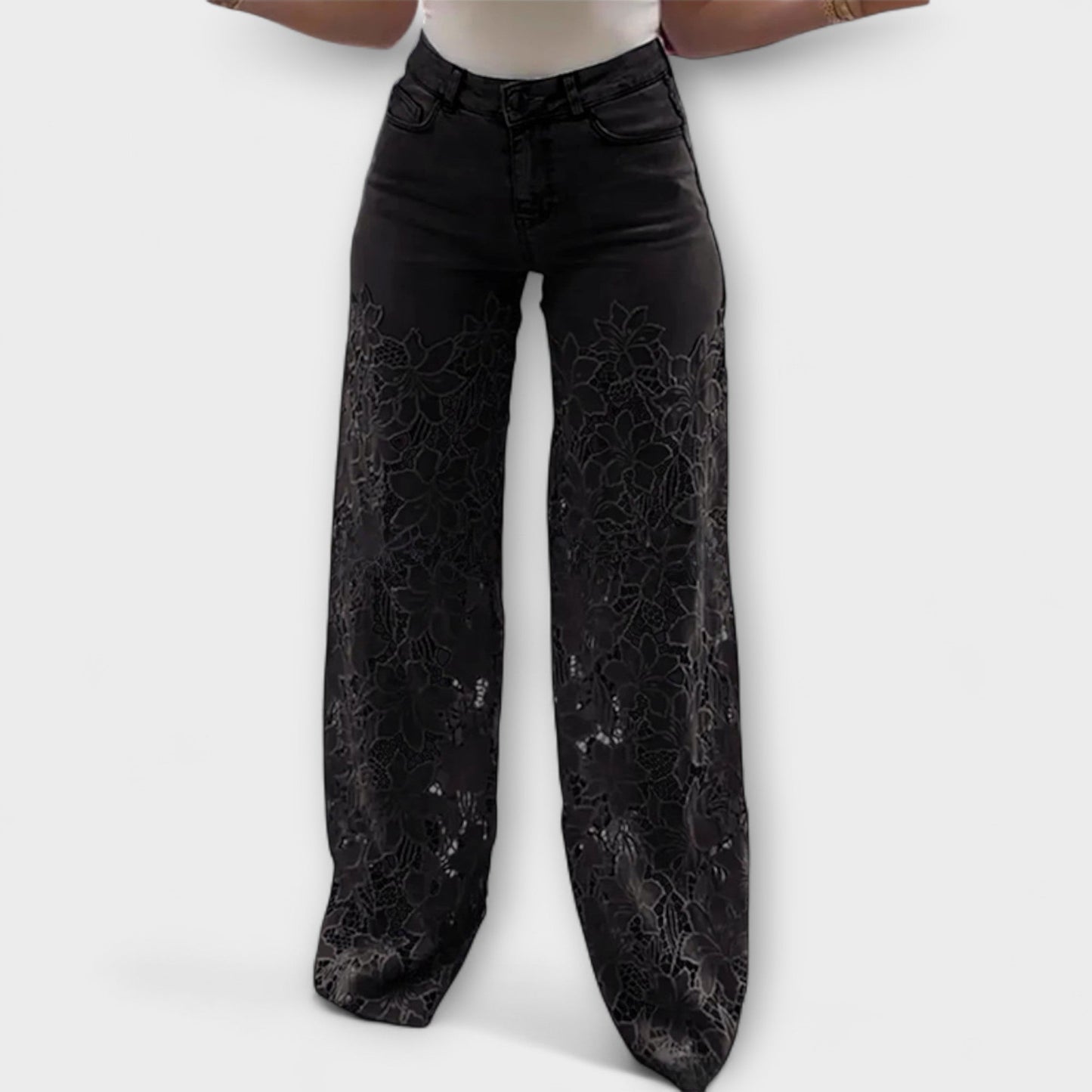 Chic Lace Patchwork Jeans