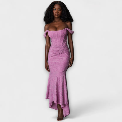 Renske - Elegant Long Dress with Refined Corset