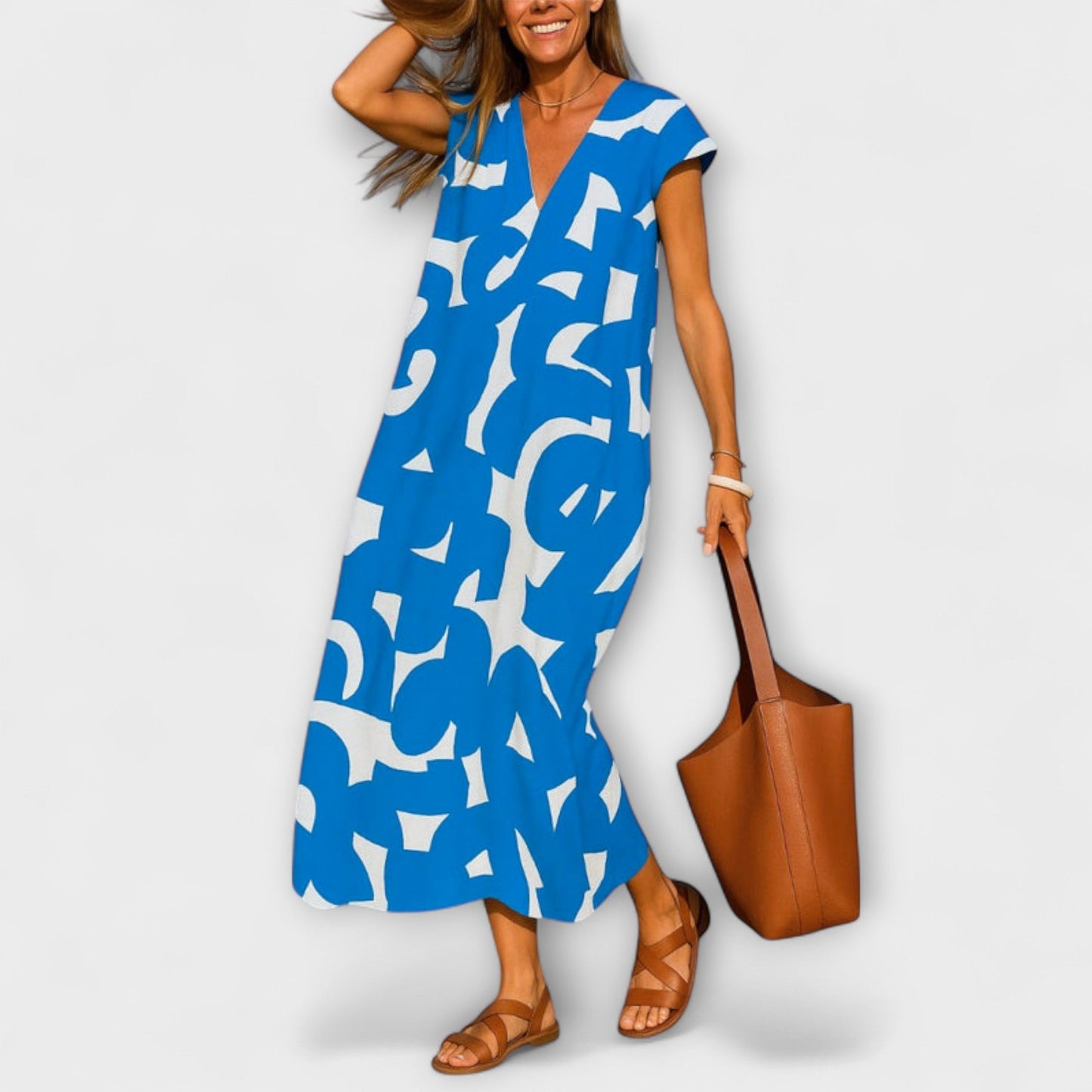 Linae – Lightweight V-Neck Dress