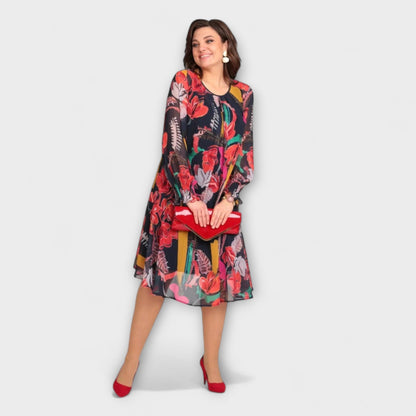 Caroline - Elegant Plus-Size Dress for Maximum Comfort