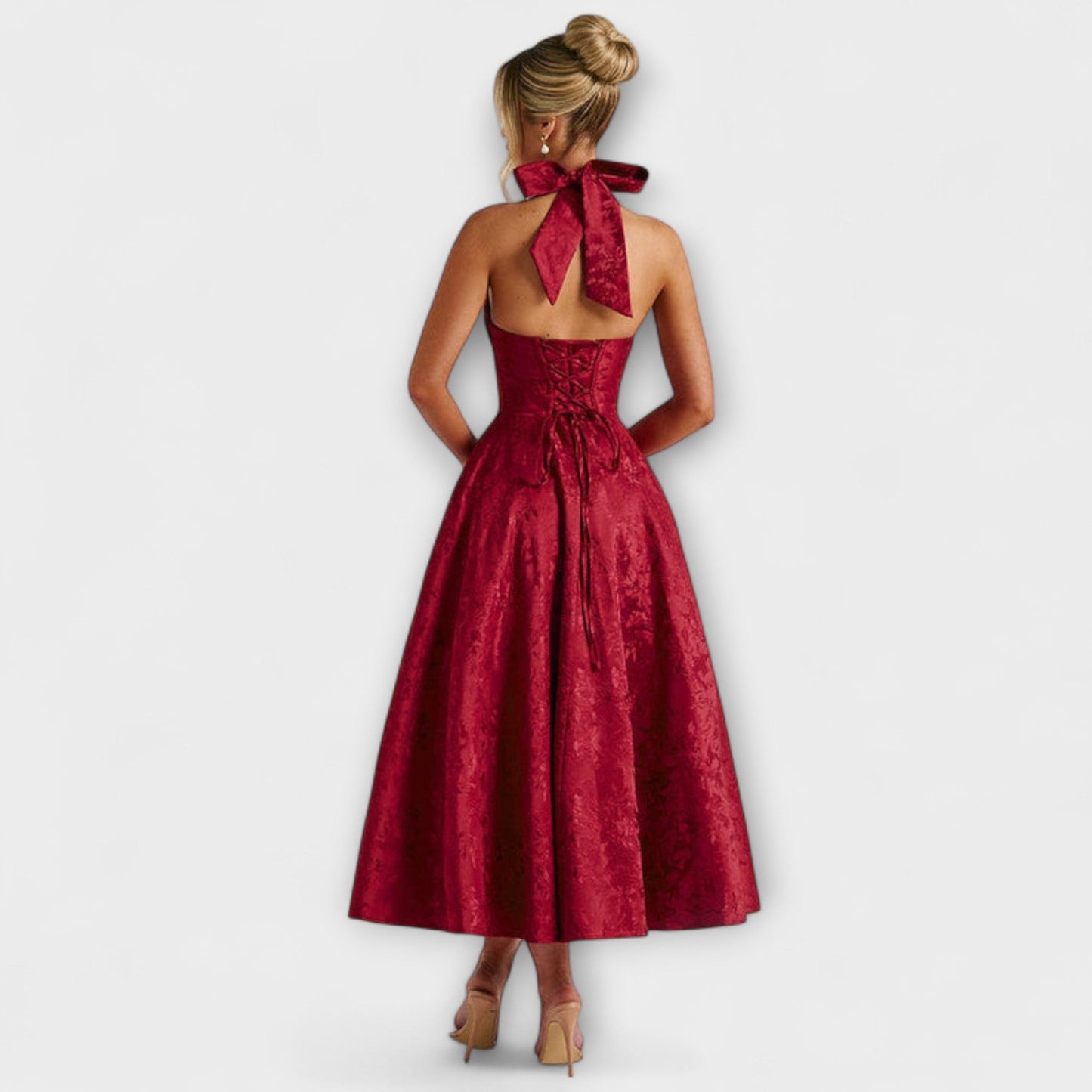Catalina - Charming Midi Dress