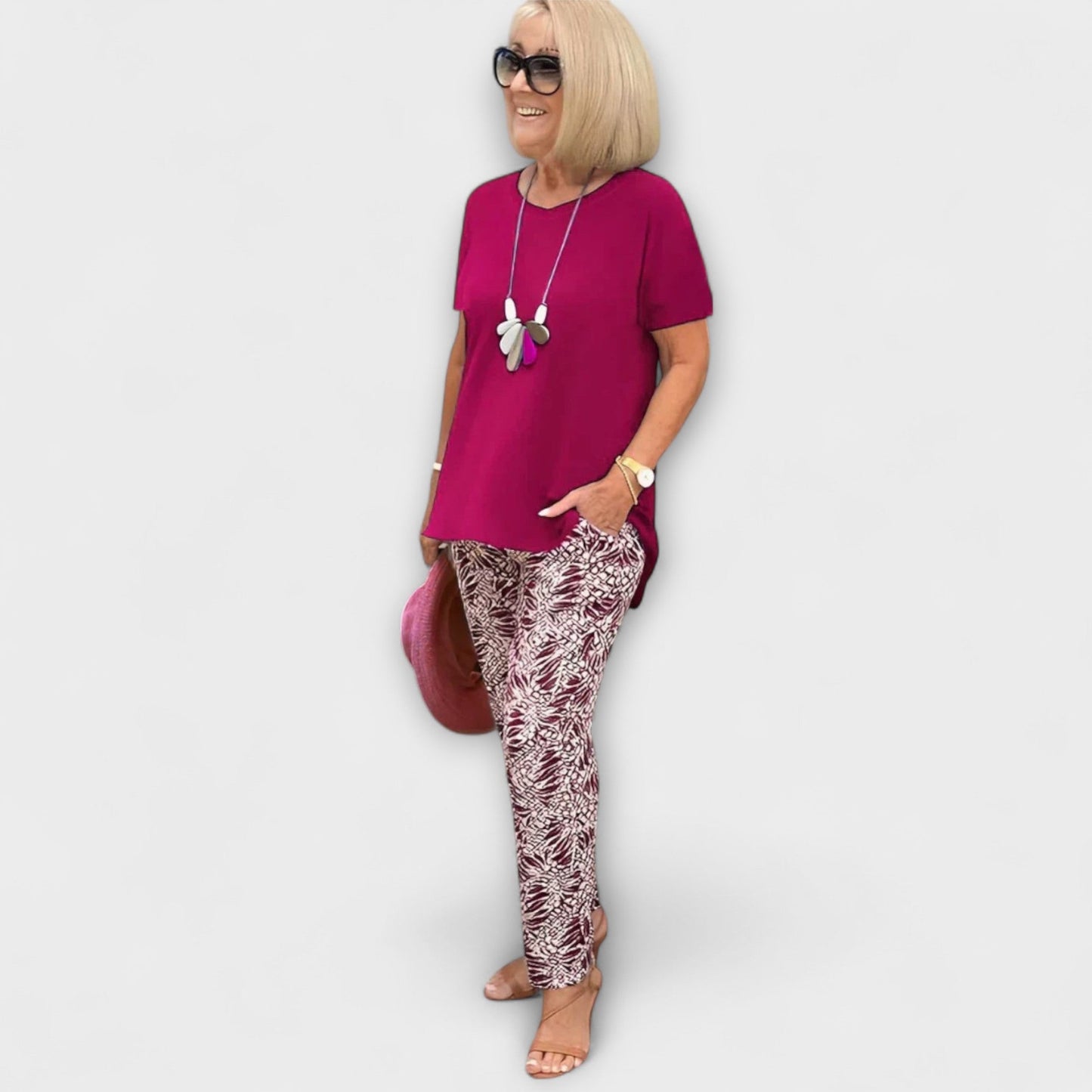 Arielle - Chic Summer Outfit