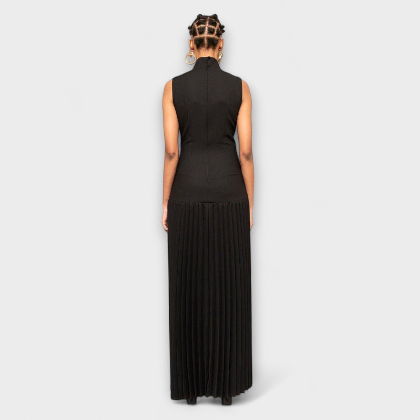 Kristen - Maxi Dress with Pleats and Cut-Outs