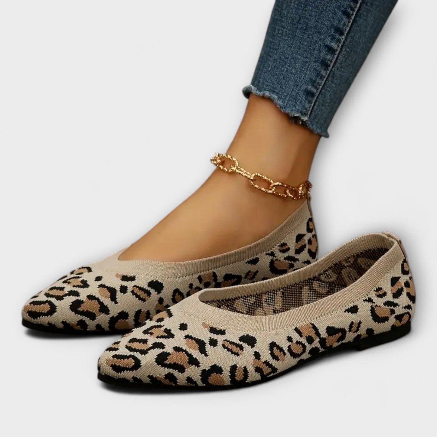 Leopard Print Pointed-Toe Flats