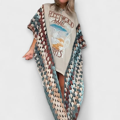 Molly - Cardina Crochet Tee