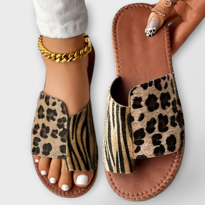 Chic Two-Toned Slides with Leopard Print