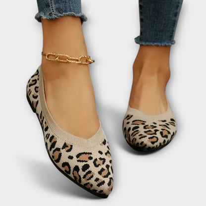 Leopard Print Pointed-Toe Flats
