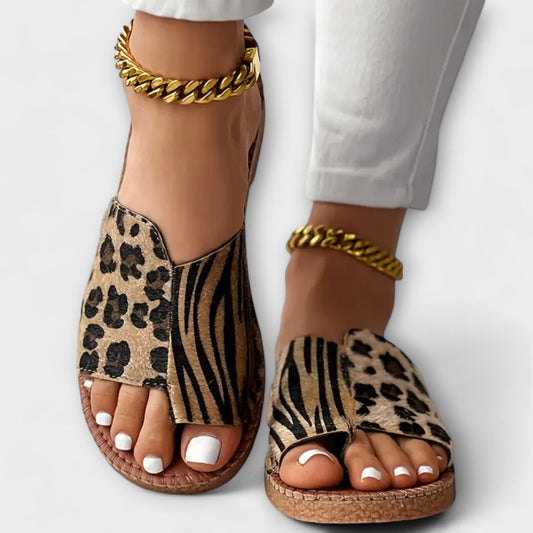 Chic Two-Toned Slides with Leopard Print