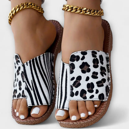 Chic Two-Toned Slides with Leopard Print
